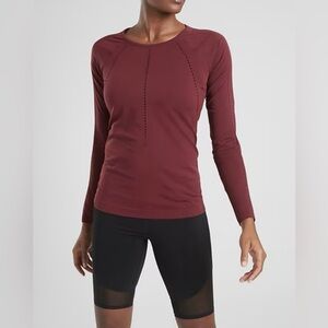 Athleta Foothill Seamless Long Sleeve Top, Dark Garnet, Medium, Unstinkable